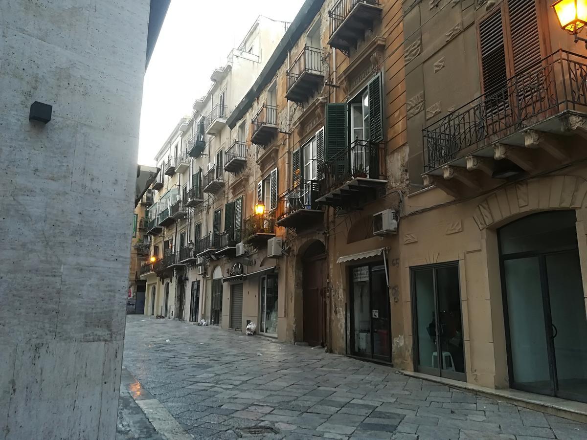 Sofia Pretty Appartament Palermo Bagian luar foto