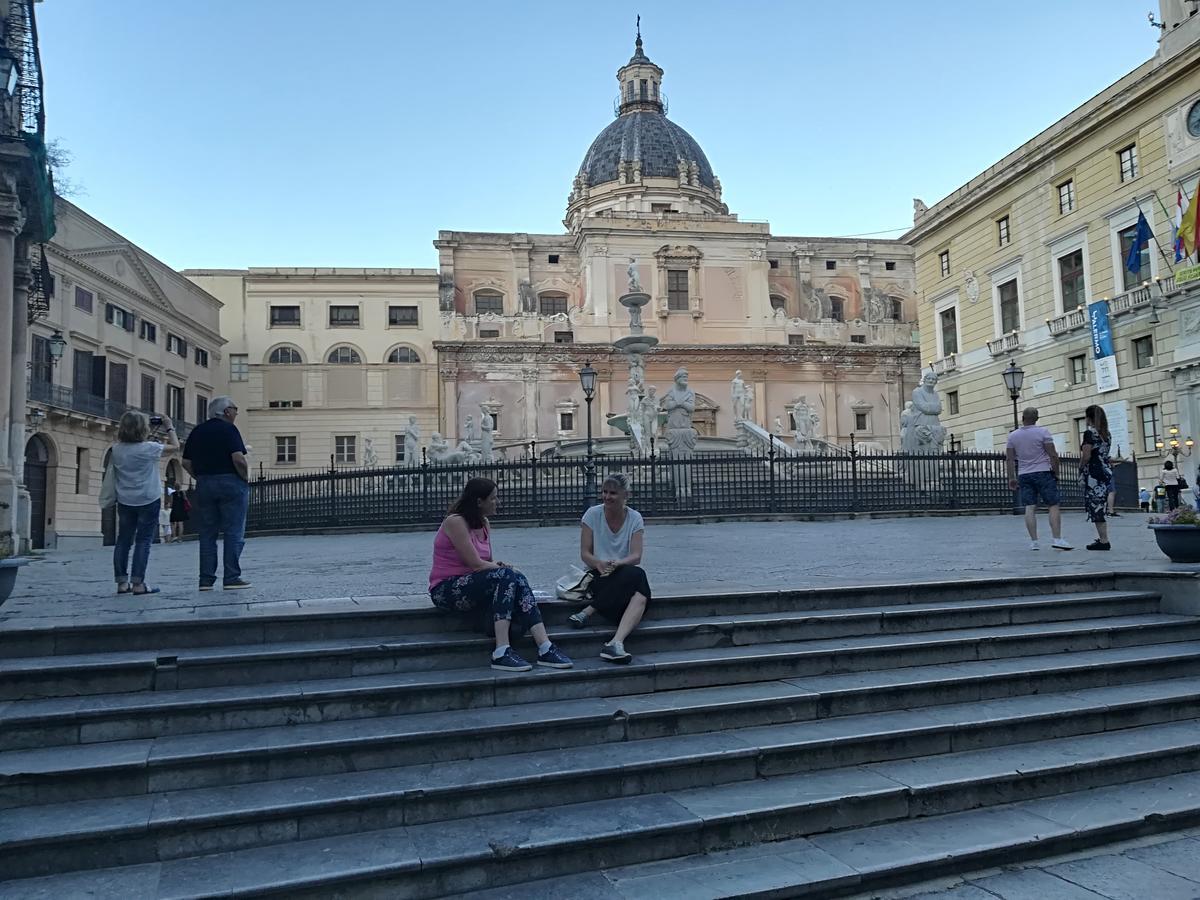 Sofia Pretty Appartament Palermo Bagian luar foto